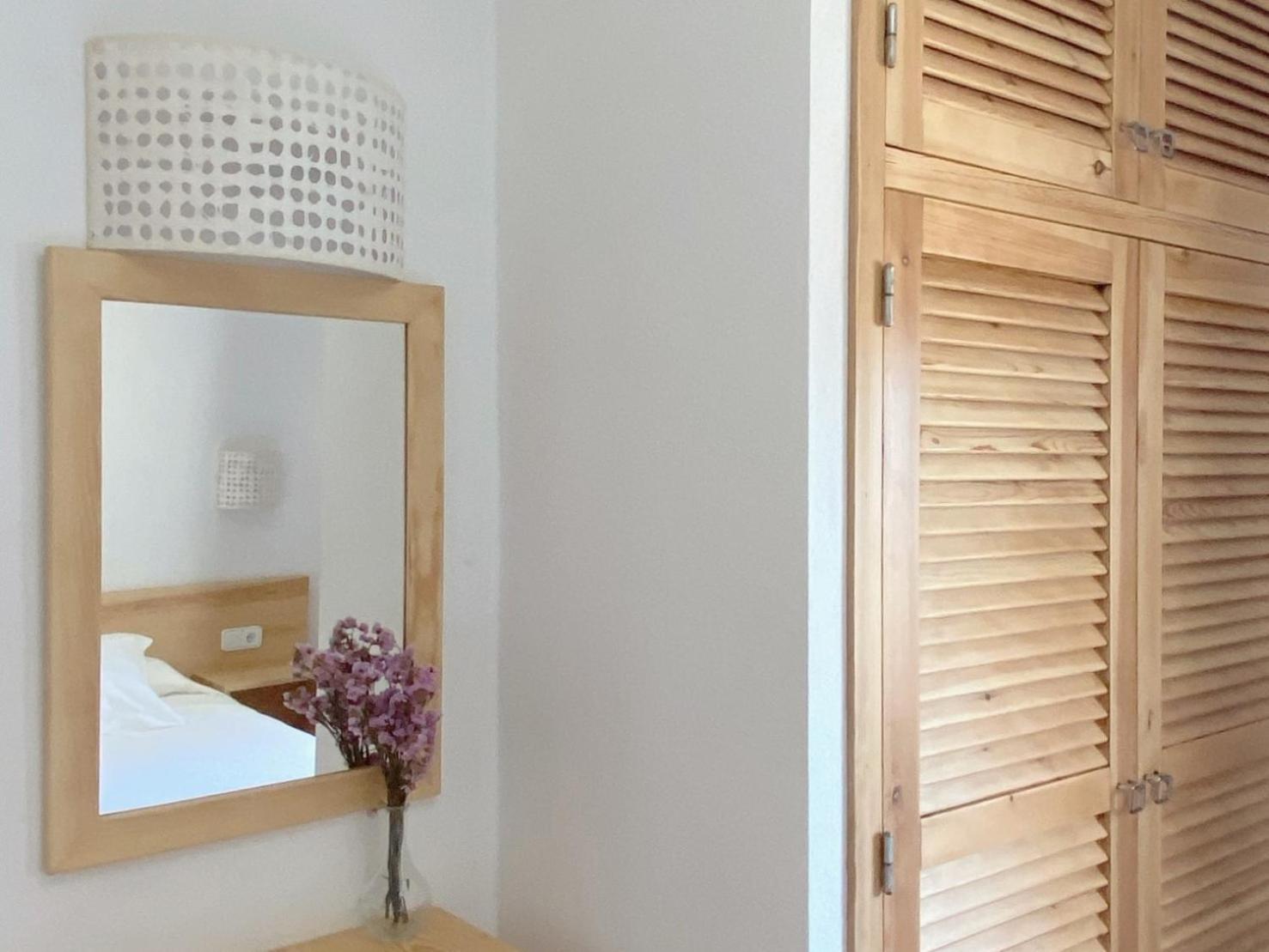 Apartamentos Laura Playa De Migjorn المظهر الخارجي الصورة