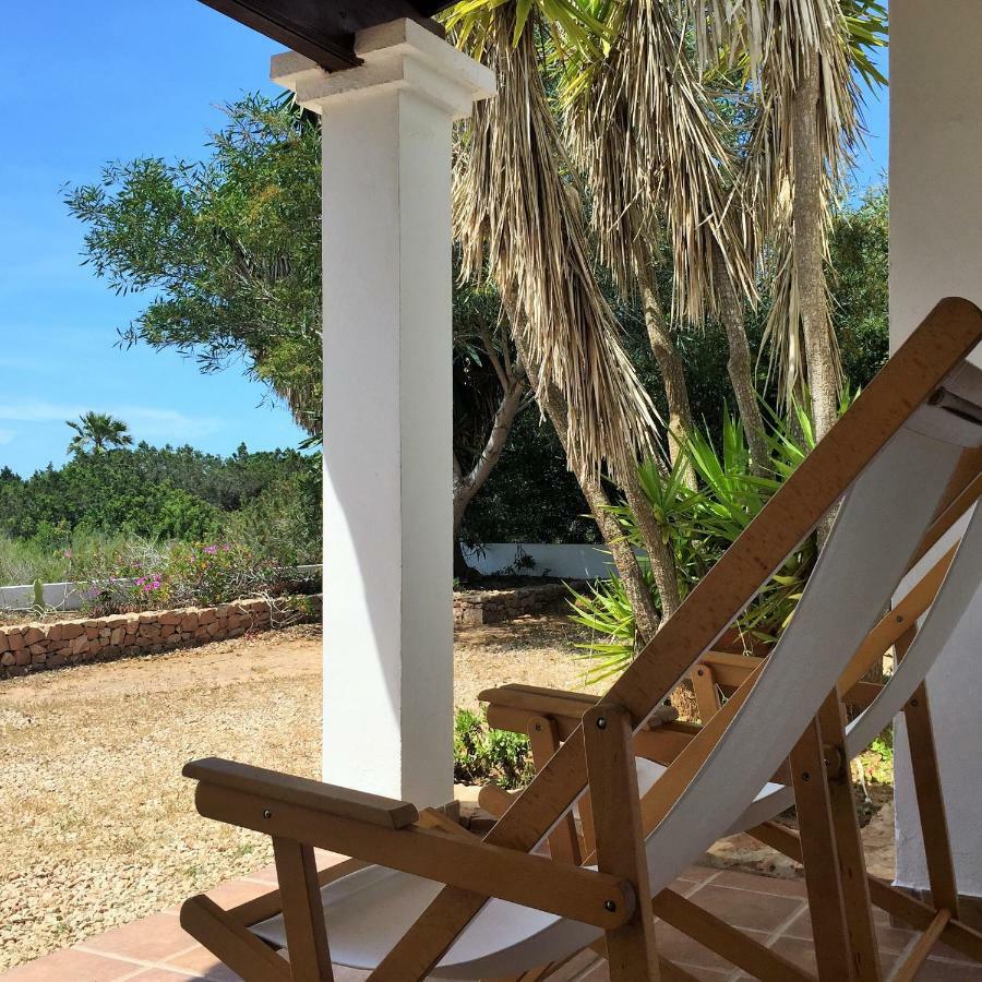 Apartamentos Laura Playa De Migjorn المظهر الخارجي الصورة